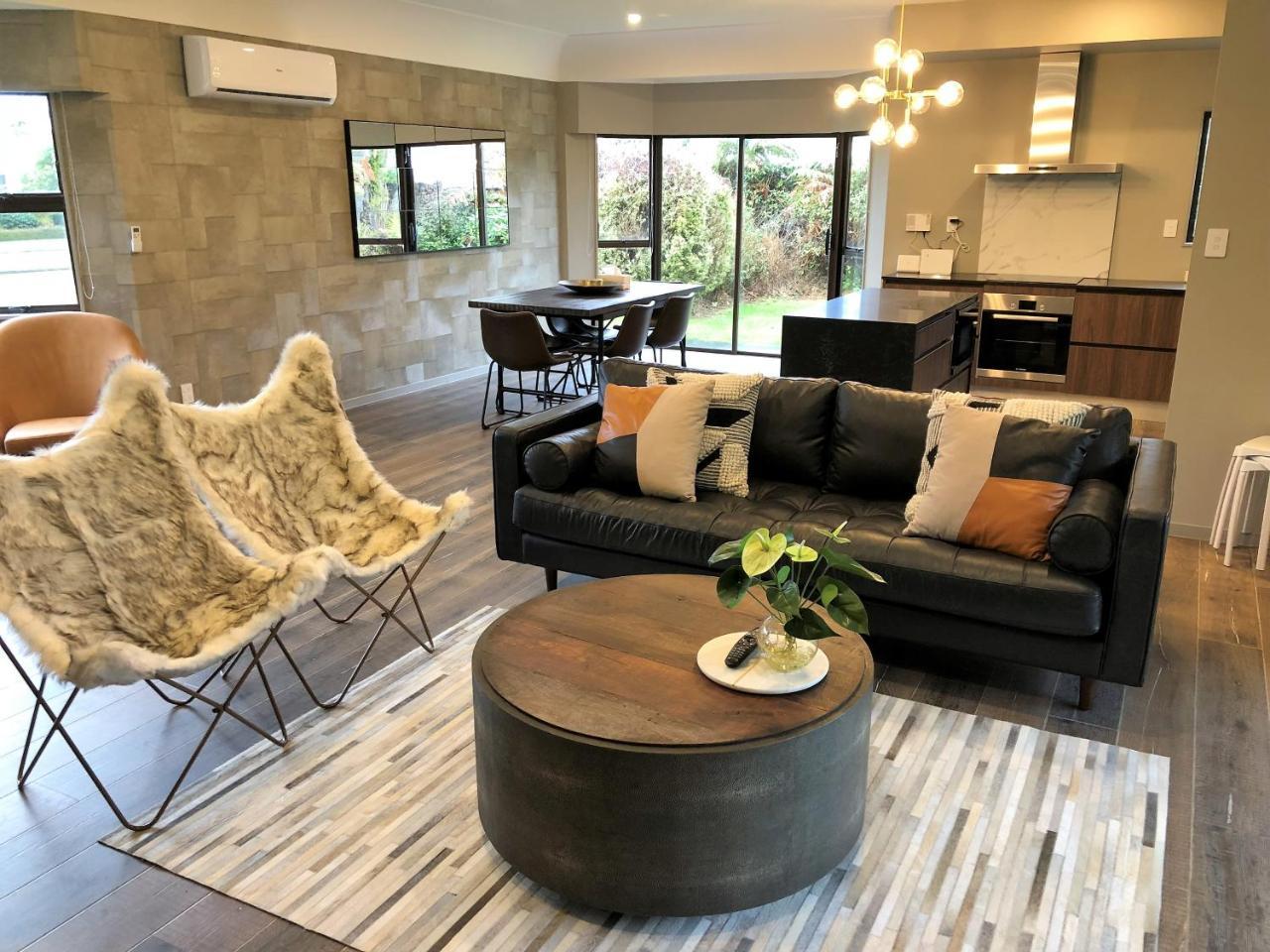 Luxury K-Lodge With Golf Course View-ロトルア エクステリア 写真